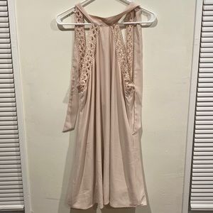 Adorable high neck light pink shift dress!